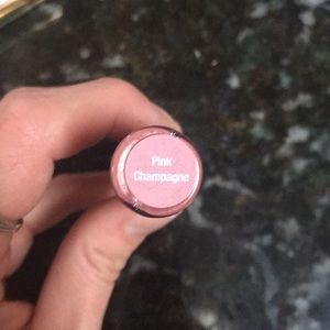 Pink champagne lipsense